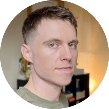 profile image of a man with short hair 